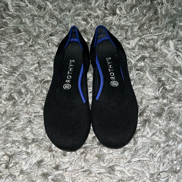 Rothy’s - Picture 1 of 2